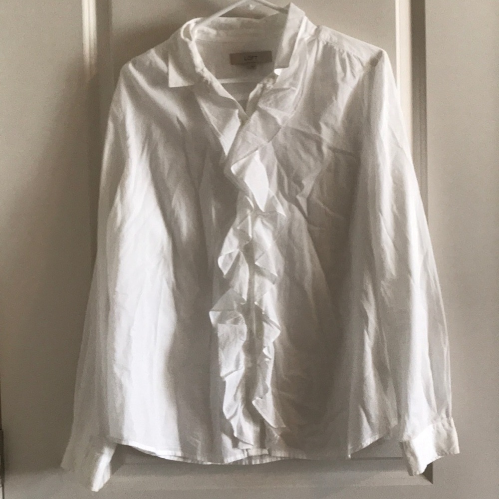 LOFT Long sleeved ruffle front shirt